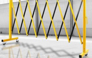 Temporary Isolation | Portable Expandable Barricade | Portable expandable safety barricade, flexible length, high visibility, suitable for temporary area isolation and crowd control
