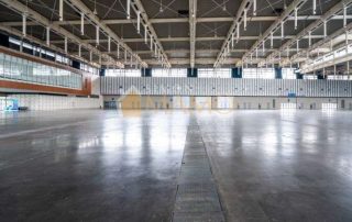 Warehouse Management | 1000 Sqm Warehouse Safety Solution | Safety protection solution for 1000 square meters warehouse, including guardrails, isolation fences and traffic management systems