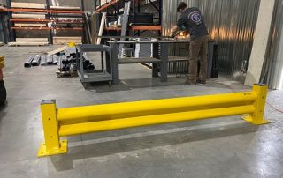 Traffic Protection | Single High Guardrail | Single height safety guardrail, galvanized rustproof, CE certified, easy to install, suitable for warehouse pedestrian and light traffic zone protection