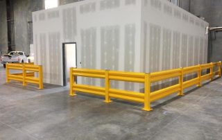 Warehouse Safety | Warehouse Guard Rail | Warehouse safety guard rail system, CE certified, modular installation, 10-year warranty, suitable for warehouse internal traffic and facility protection