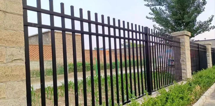 Industrial Protection | Industrial Safety Fencing | Galvanized rustproof industrial safety fencing, CE certified, modular installation, 10-year warranty, impact resistant, suitable for factory warehouse machine guard and perimeter protection