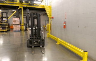 Industrial Protection | Industrial Safety Fencing | Galvanized rustproof industrial safety fencing, CE certified, modular installation, 10-year warranty, impact resistant, suitable for factory warehouse machine guard and perimeter protection