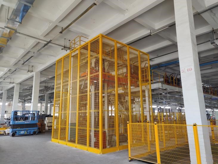 5 Industrial Protection | Industrial Safety Fencing | Galvanized rustproof industrial safety fencing, CE certified, modular installation, 10-year warranty, impact resistant, suitable for factory warehouse machine guard and perimeter protection