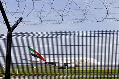 Perimeter Security | Anti-Climb Security Fence | High security anti-climb fence, galvanized rustproof, CE certified, 10-year warranty, impact resistant, suitable for industrial park, warehouse perimeter and restricted area protection