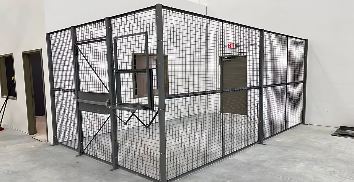 wpc0812 (3) Outdoor Fencing | WPC Composite Fence | Durable WPC composite fence, anti-corrosion, weather resistant, low maintenance, suitable for commercial and residential outdoor perimeter protection