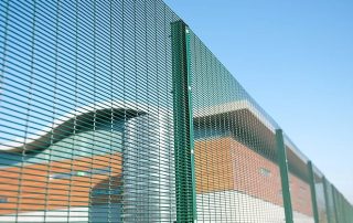 Industrial Protection | Industrial Safety Fencing | Galvanized rustproof industrial safety fencing, CE certified, modular installation, 10-year warranty, impact resistant, suitable for factory warehouse machine guard and perimeter protection