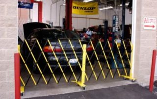 Industrial Protection | Industrial Safety Fencing | Galvanized rustproof industrial safety fencing, CE certified, modular installation, 10-year warranty, impact resistant, suitable for factory warehouse machine guard and perimeter protection