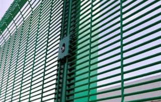 Industrial Protection | Industrial Safety Fencing | Galvanized rustproof industrial safety fencing, CE certified, modular installation, 10-year warranty, impact resistant, suitable for factory warehouse machine guard and perimeter protection