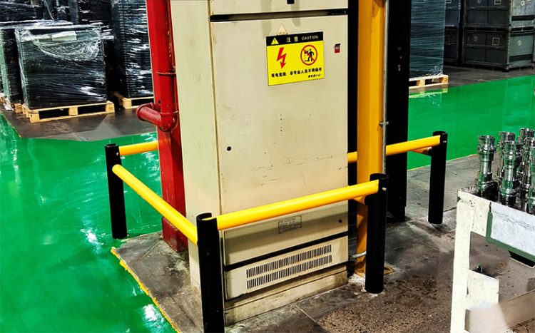 fcBarriere5 Impact Protection | Flexible Crash Barrier | Shock absorbing flexible crash barrier, CE certified, modular installation, 10-year warranty, impact resistant, suitable for warehouse traffic zone and industrial equipment protection