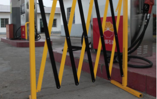 Temporary Isolation | Portable Barricade Gate | Lightweight portable barricade gate, galvanized rustproof, CE certified, easy to move, suitable for temporary construction site, event and industrial area access control