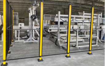 Industrial Protection | Industrial Safety Fencing | Galvanized rustproof industrial safety fencing, CE certified, modular installation, 10-year warranty, impact resistant, suitable for factory warehouse machine guard and perimeter protection