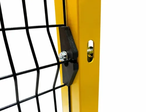 Safety Fence Construction for Cold Storage: Why Mefence Fits Where Welded Frames Don’t